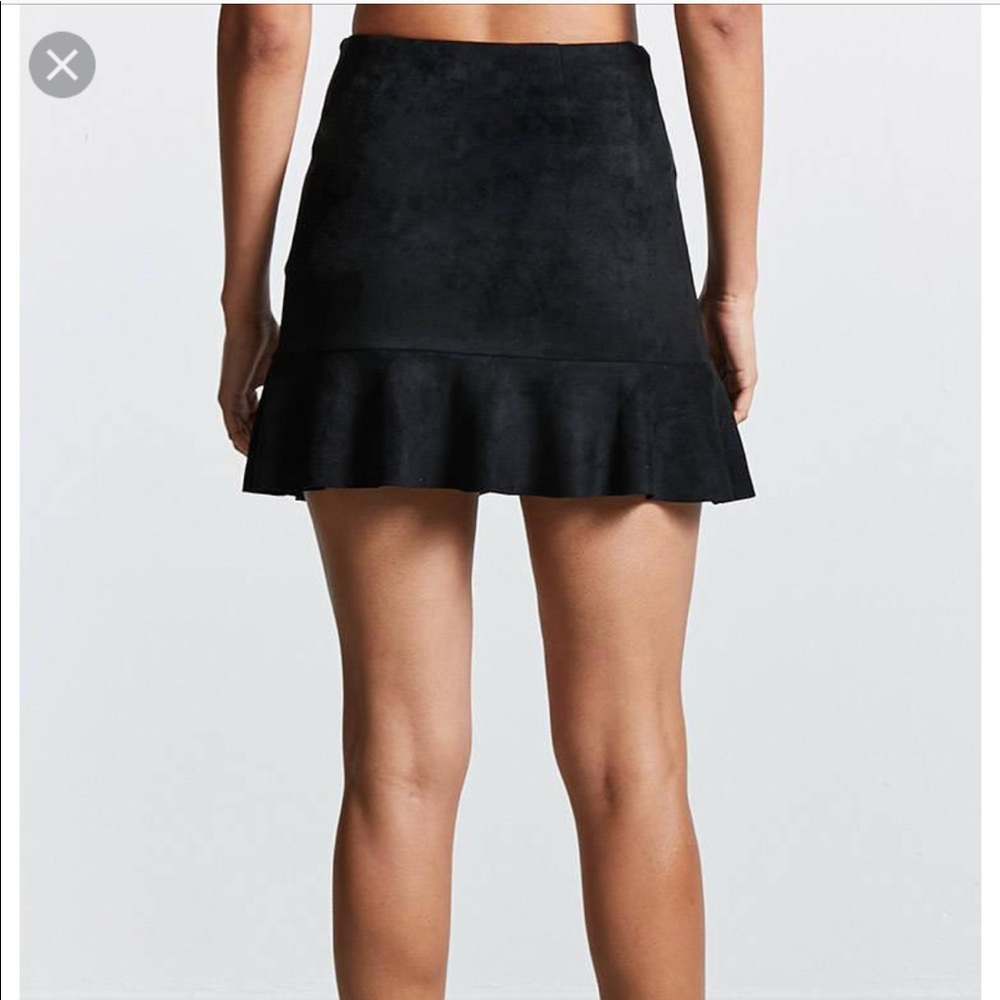 Forever 21 Black Mini Skirt with Ruffle Hem
